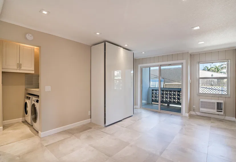226 Australian Avenue ##4 — photo 4