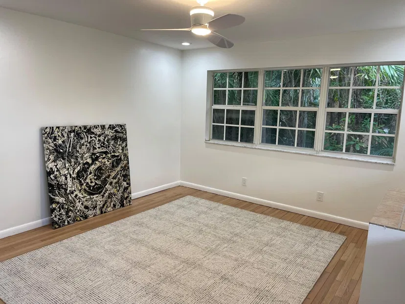 234 Oleander Avenue #6 — photo 2
