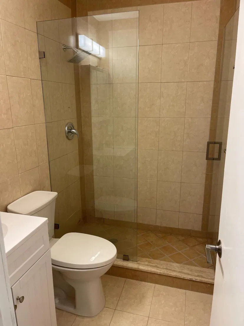 234 Oleander Avenue #6 — photo 4
