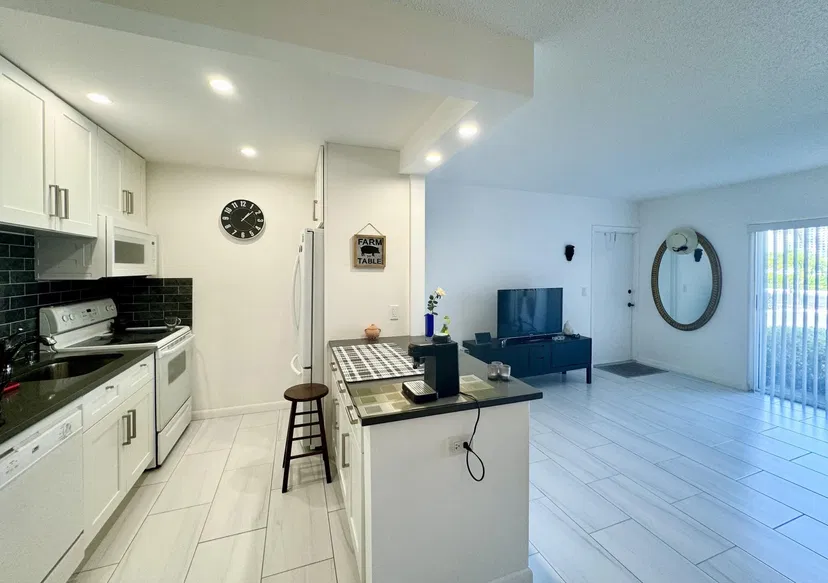 4501 S Ocean Boulevard #E-5 — photo 5