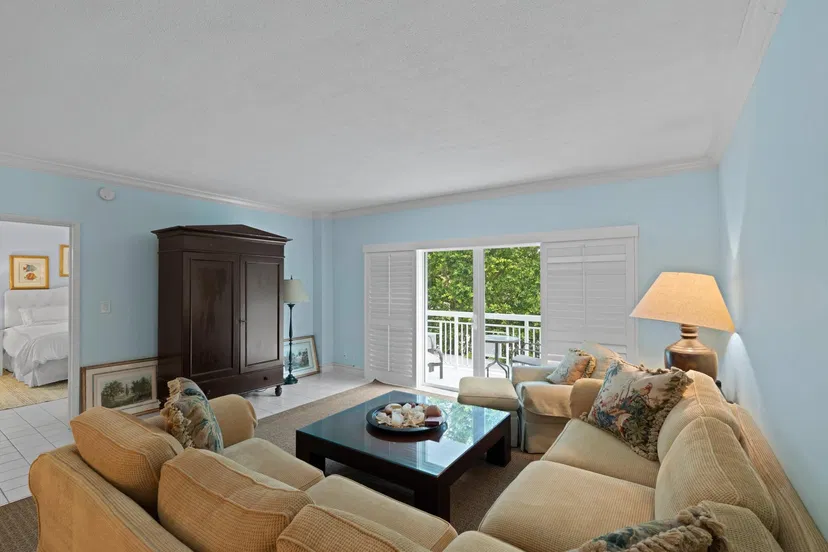 250 Bradley Place ##204 — photo 2