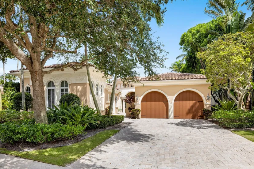 Sold Dec 2023 · 11209 Orange Hibiscus Lane, Palm Beach Gardens