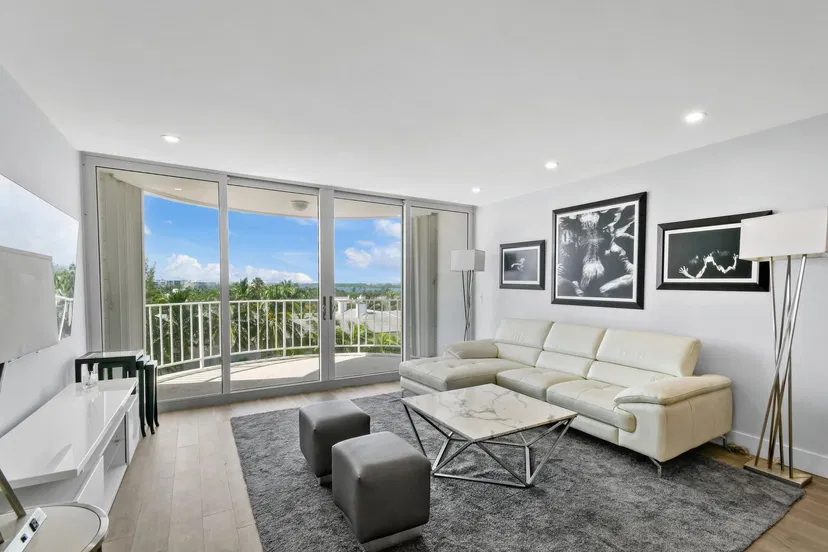 2295 S Ocean Boulevard #702 — photo 4