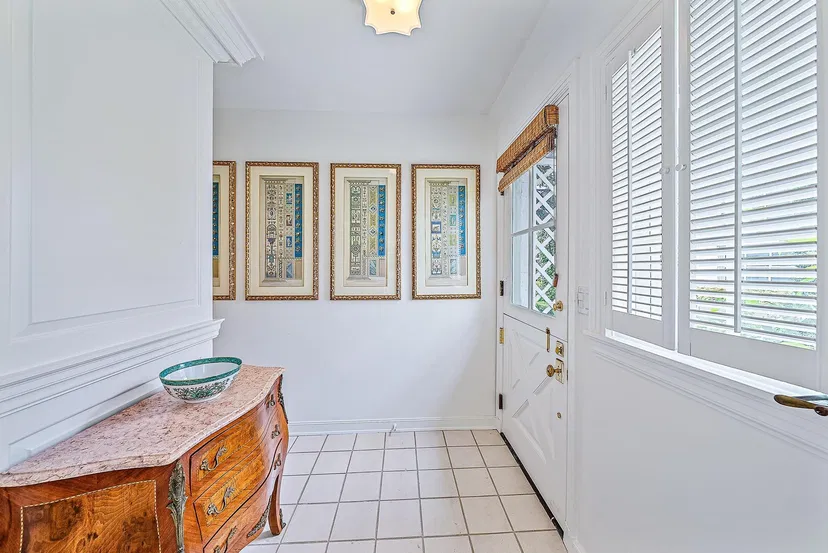 417 Peruvian Avenue #3 — photo 3