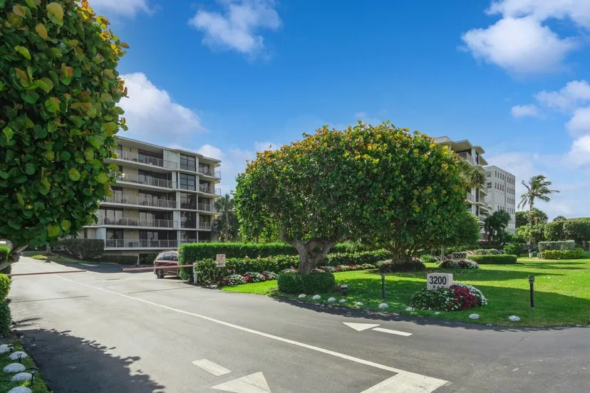 3200 S Ocean Boulevard #B104 — photo 2