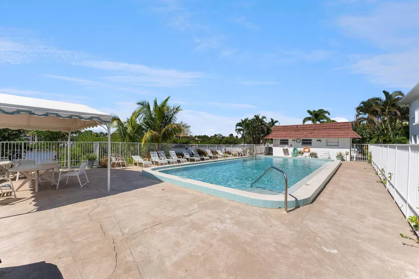 4201 S Ocean Boulevard #M4 — photo 3