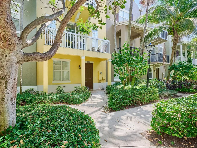 Sold May 2024 · 115 E Coda Circle, Delray Beach