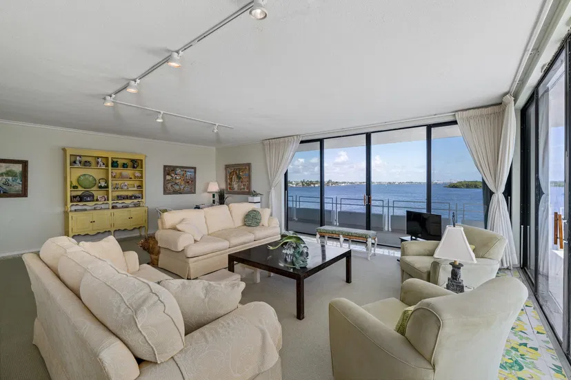2155 Ibis Isle Road #7 — photo 3
