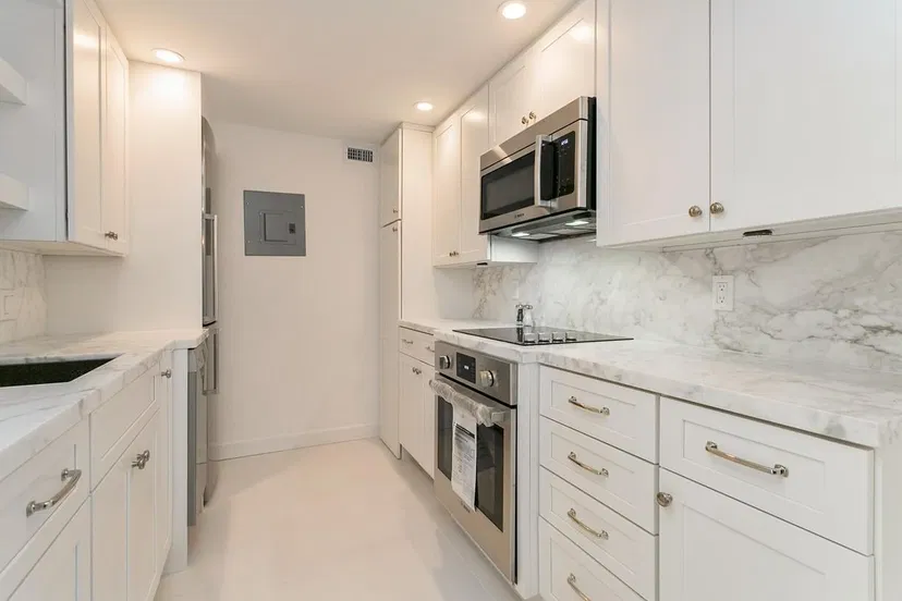 354 Chilean Avenue #3-B — photo 5
