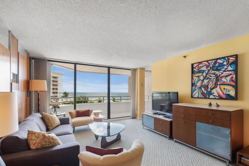 3560 S Ocean Boulevard #406 — photo 2