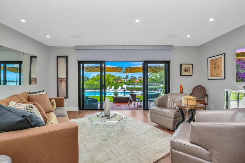 3474 S Ocean Boulevard #9 — photo 3