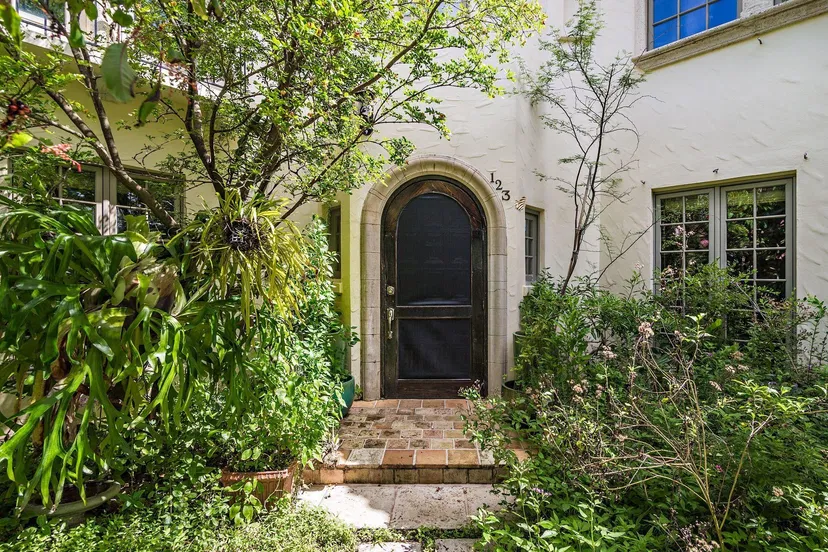 123 Australian Avenue — photo 4