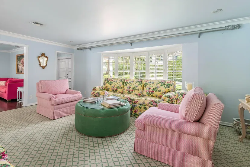 241 Bahama Lane — photo 3
