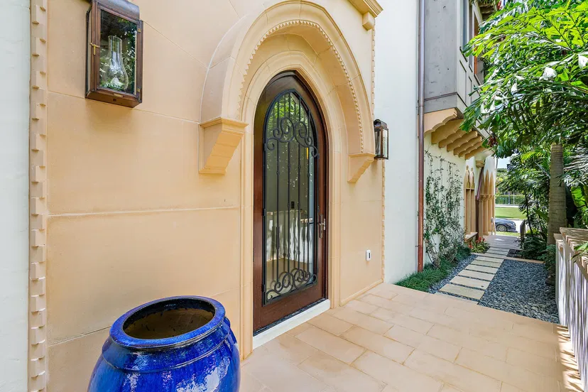 221 Royal Poinciana Way #3 — photo 4