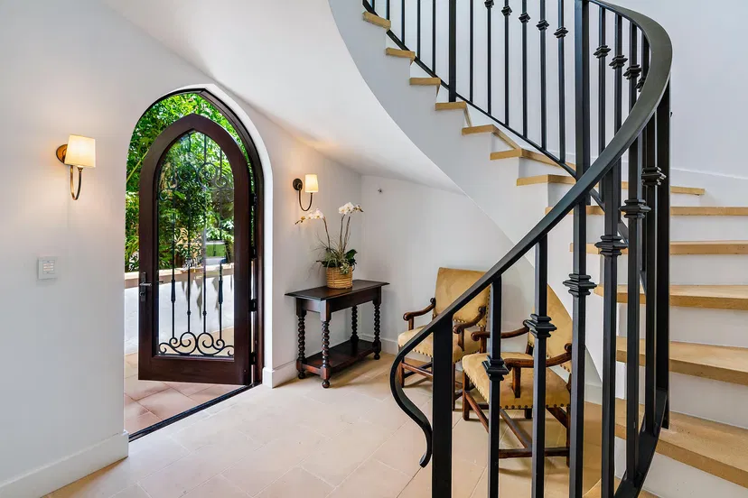 221 Royal Poinciana Way #3 — photo 5