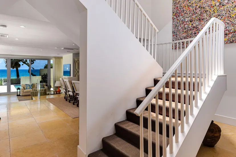 9 Sloans Curve Drive — photo 3