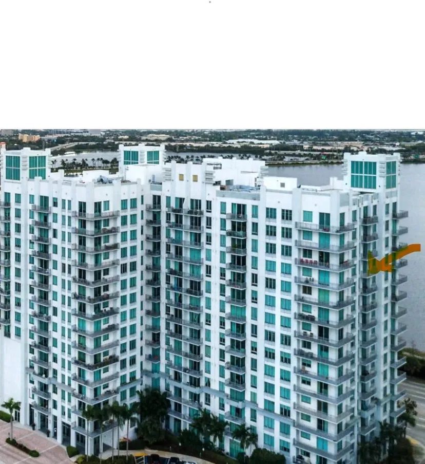 Sold Apr 2021 · 300 S Australian Avenue 1206, West Palm Beach