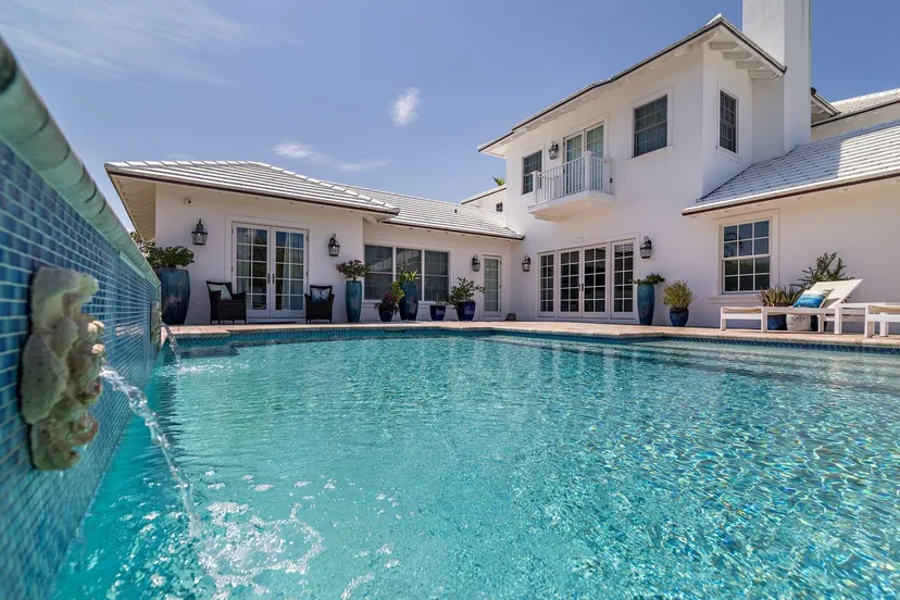 221 Ocean Terrace — photo 3