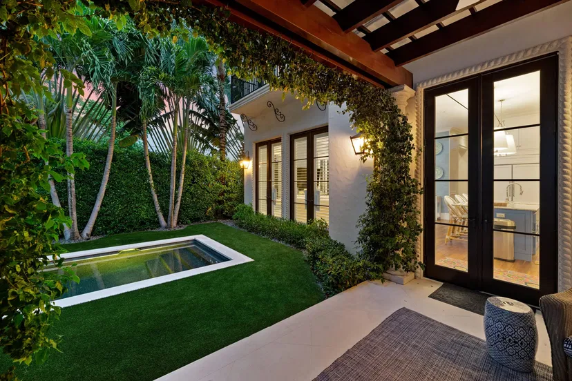 444 Chilean Avenue — photo 2