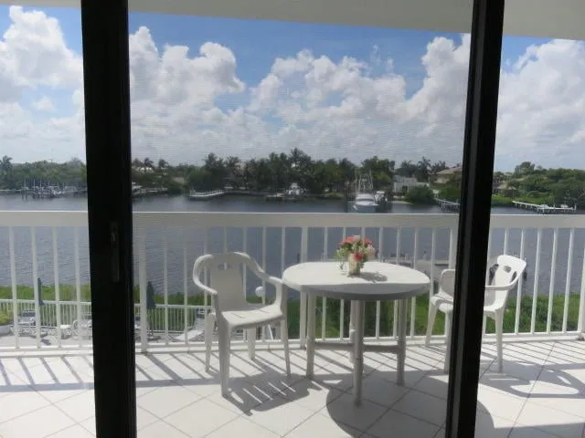 3501 S Ocean Boulevard #304 — photo 2