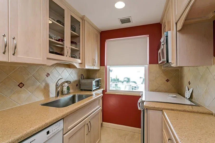455 Australian Avenue #4e — photo 4