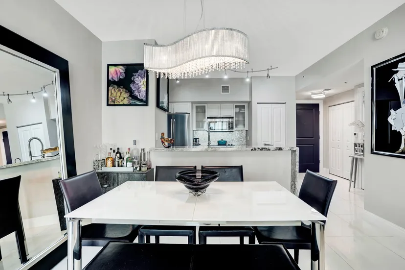 Sold Jan 2021 · 235 NE 1st Street 514, Delray Beach