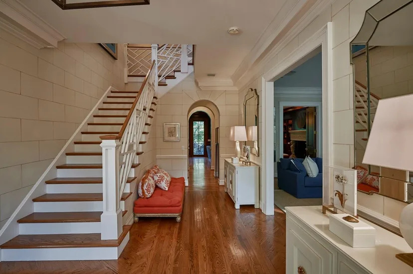 1263 N Lake Way — photo 3
