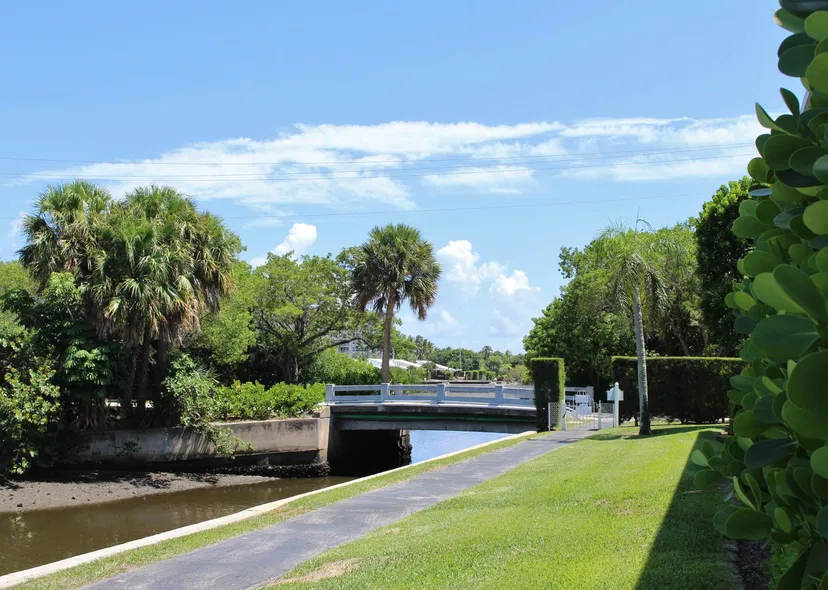 2195 Ibis Isle Road #4 — photo 3
