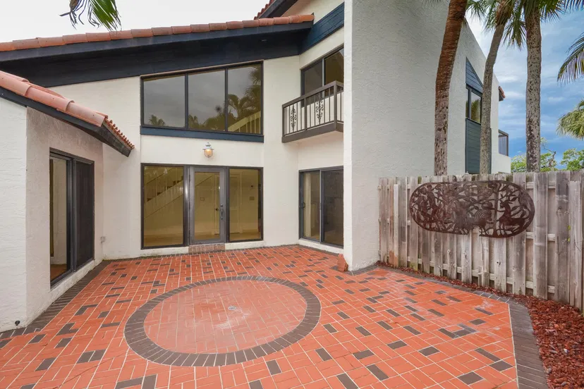 3474 S Ocean Boulevard #14 — photo 3
