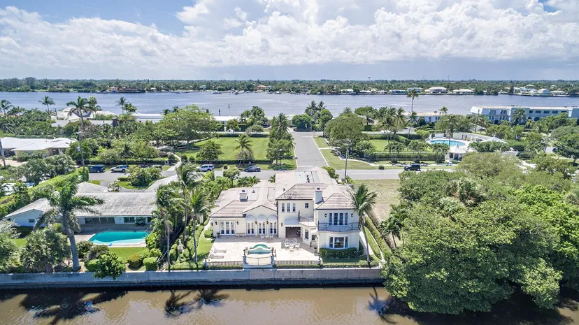 2227 Ibis Isle Road E — photo 4
