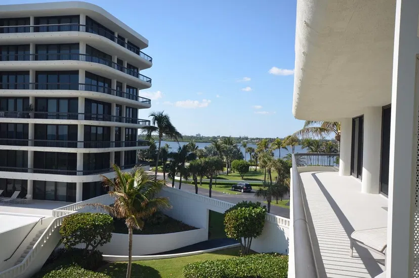 2660 S Ocean Boulevard #305n — photo 2