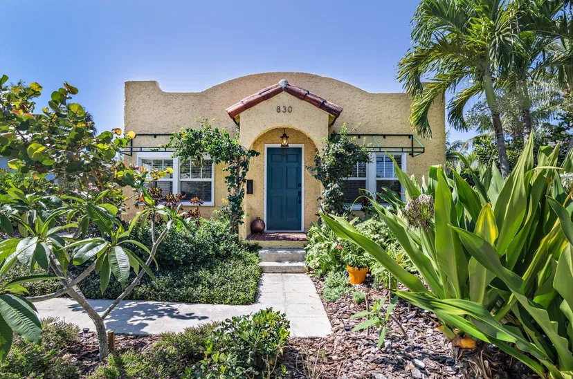 Sold Jul 2017 · 830 Flamingo Drive, West Palm Beach