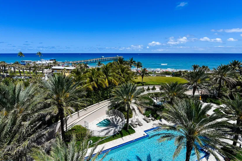 Sold Sep 2018 · 3000 S Ocean Boulevard 503/504, Palm Beach