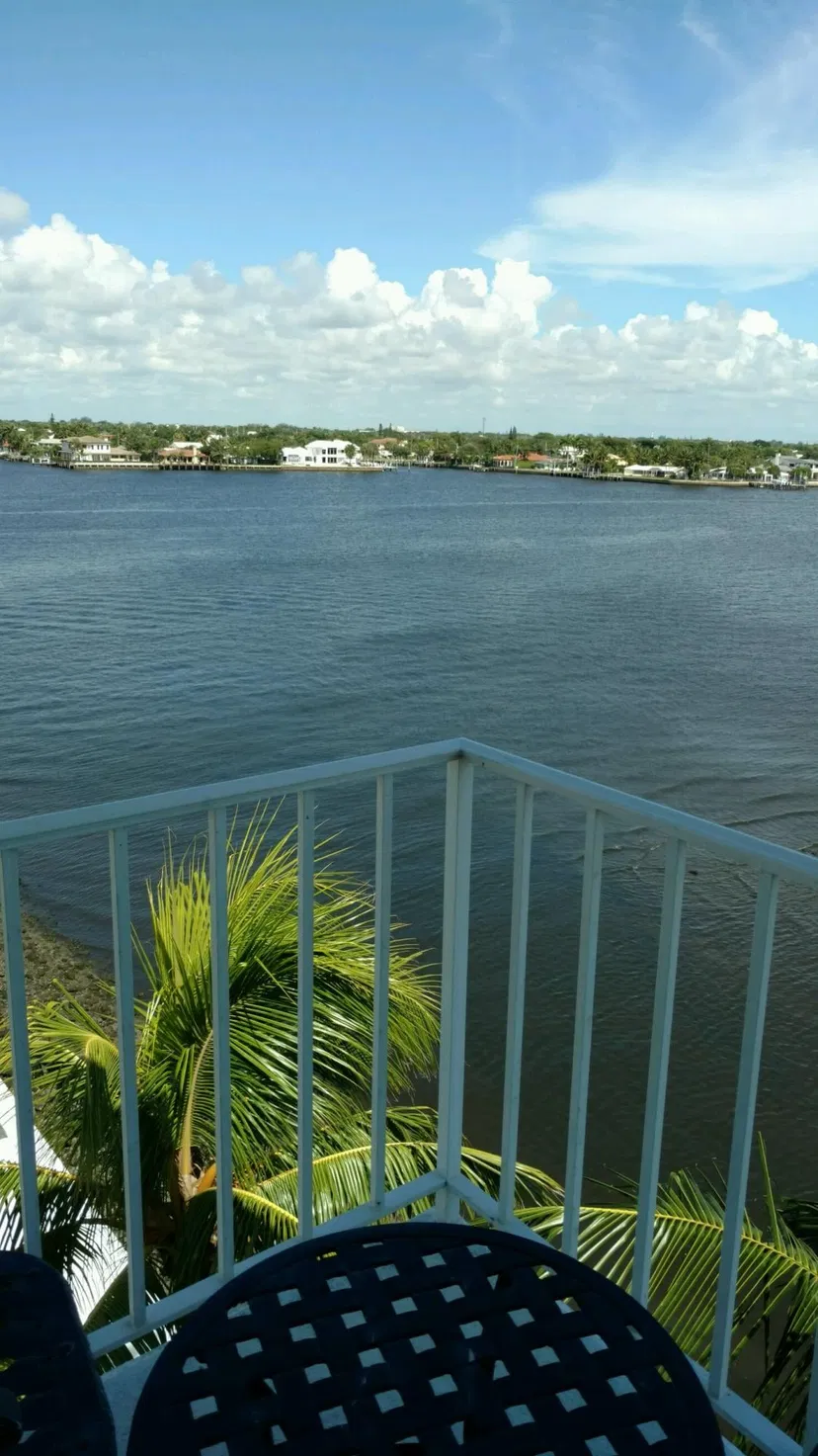 2155 Ibis Isle Road #Ph 2 — photo 2