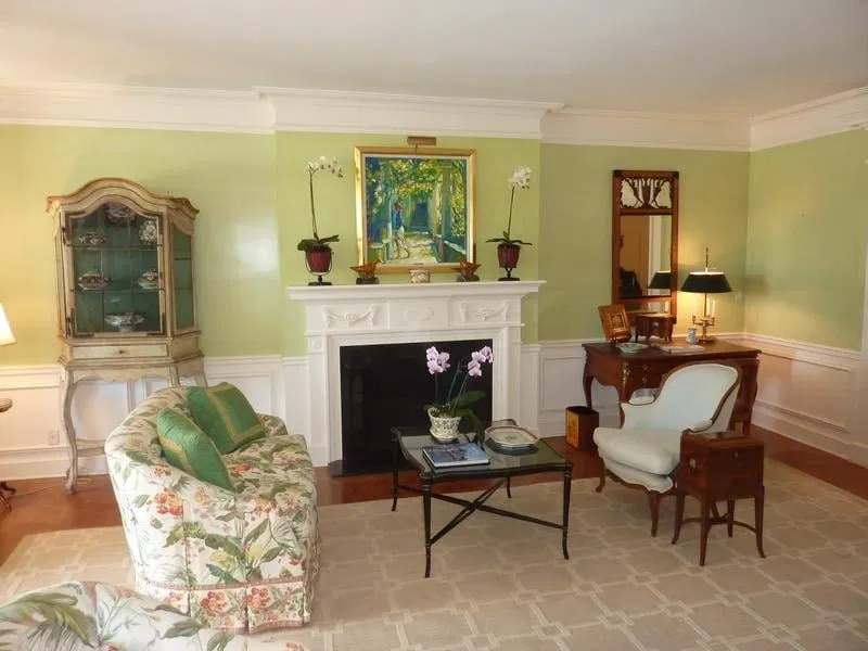 425 Worth Avenue #2c — photo 5