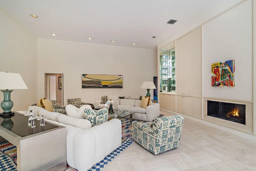20 Sloans Curve Drive — photo 4