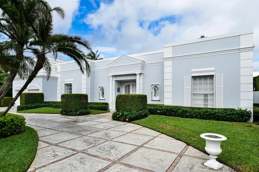 1610 N Ocean Boulevard — photo 3