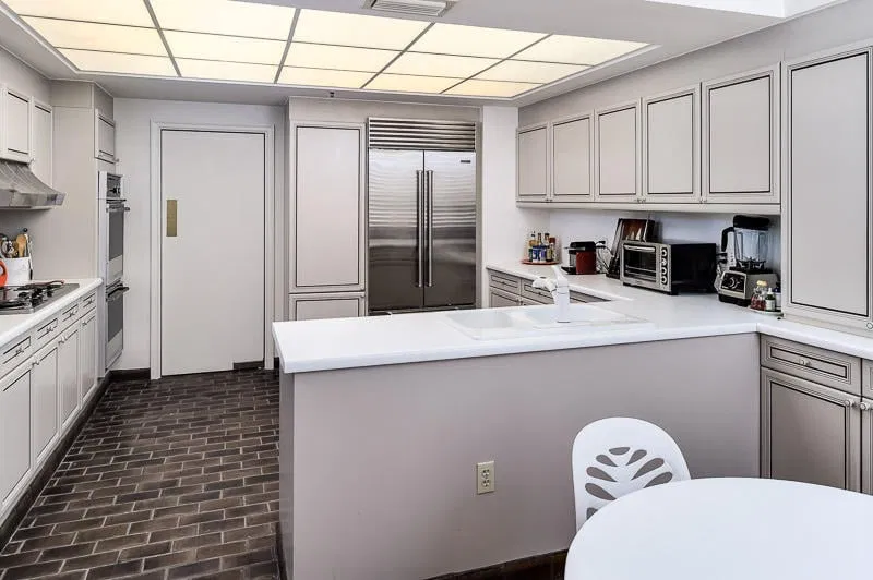 184 Bradley Place #302 — photo 5