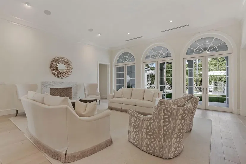 257 Sandpiper Drive — photo 2