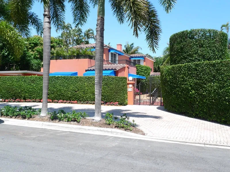 269 Miraflores Drive — photo 2