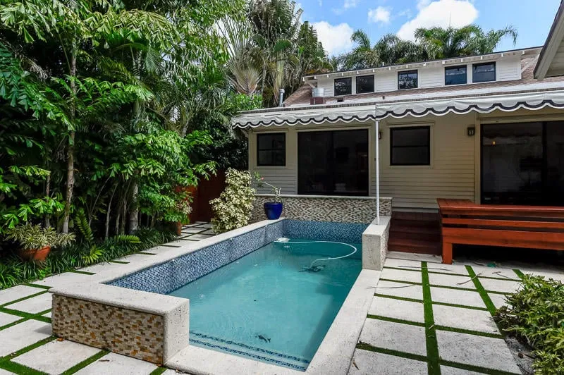 246 Seaspray Avenue — photo 3