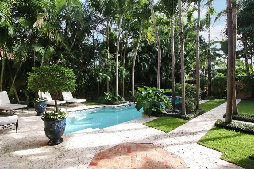 4 Golfview Road — photo 3