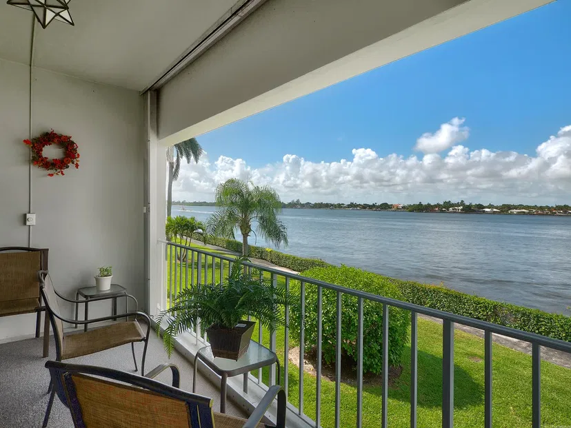 2160 Ibis Isle Road #8 — photo 4