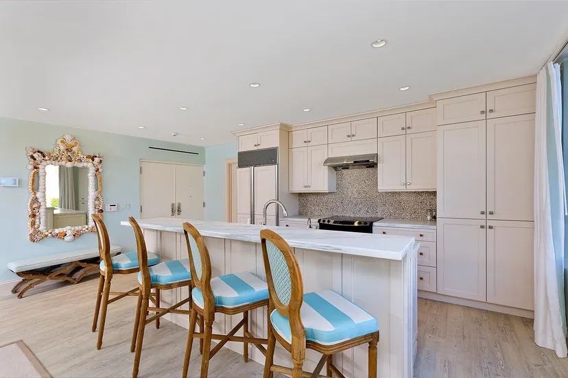 200 Bradley Place #101 — photo 3