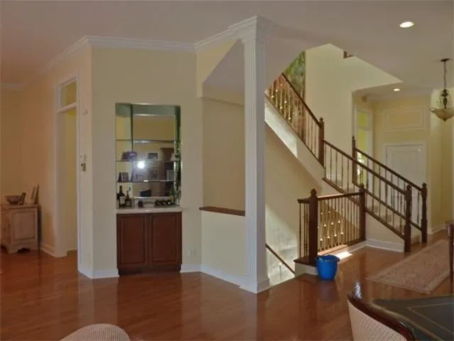 224 Bradley Place #9 — photo 5