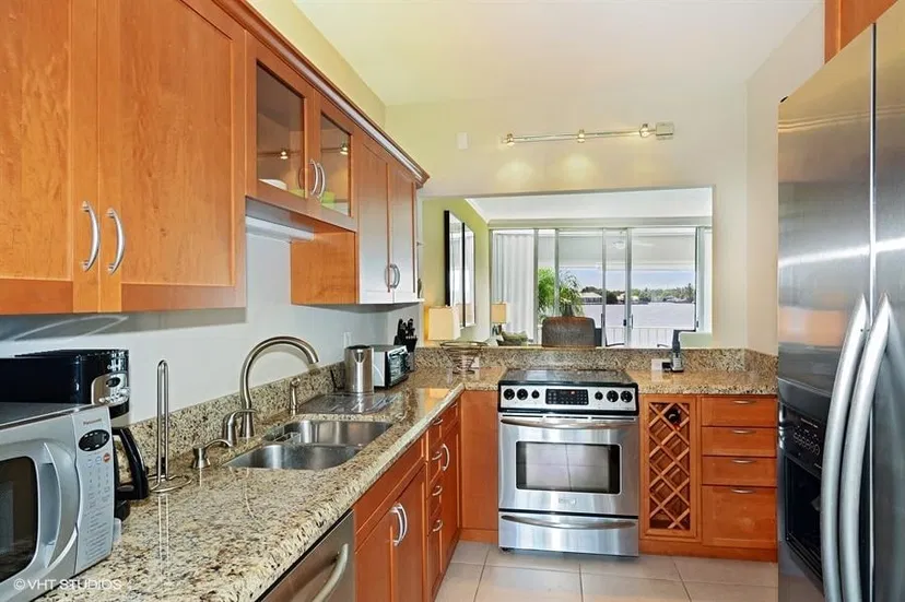 2160 Ibis Isle Road #7 — photo 3