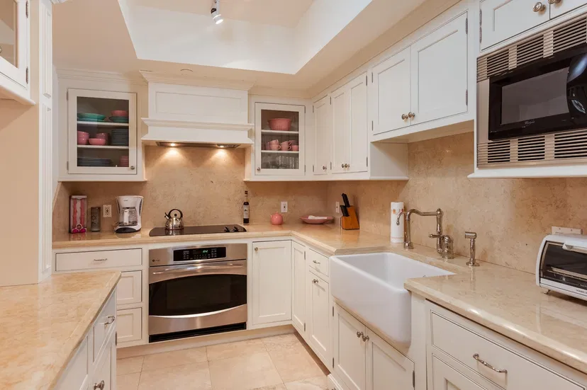 150 Bradley Place #0615 — photo 4