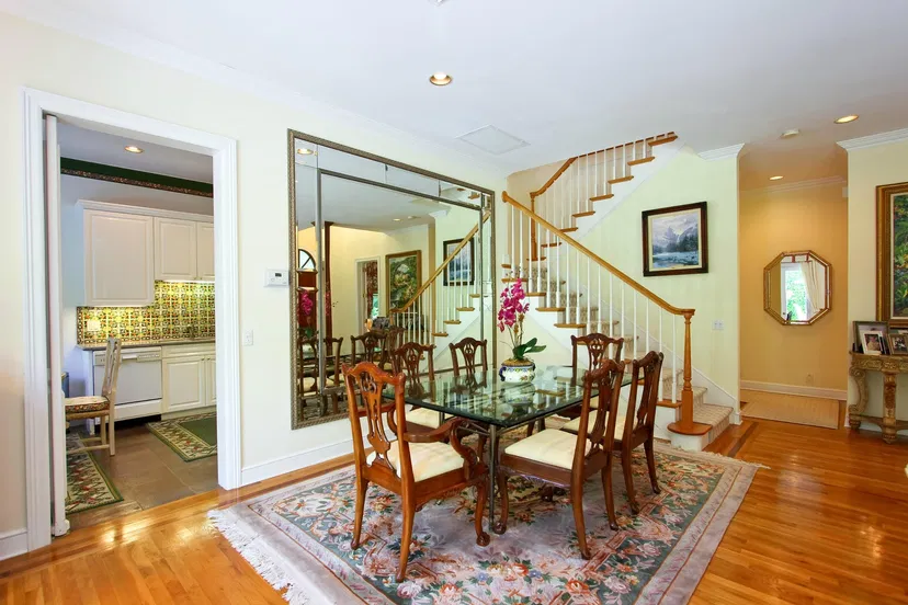 249 Seminole Avenue — photo 4