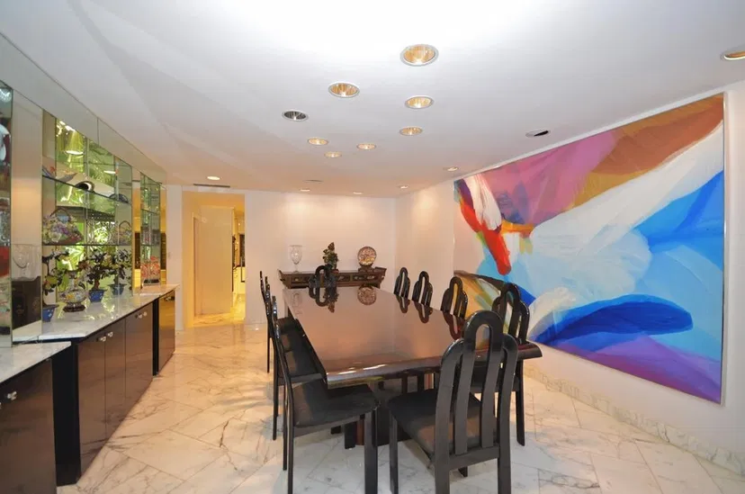 17 Sloans Curve Drive — photo 4