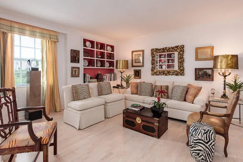330 Cocoanut Row #5d — photo 3